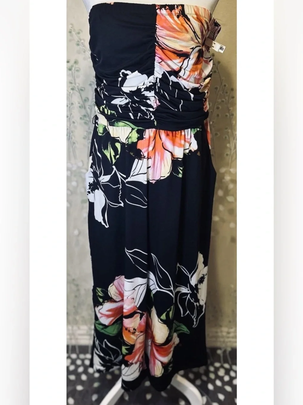 Venus NWT Black Tropical Floral Strapless Culotte Jumpsuit Wide Leg Romper Sz XL - Picture 8 of 11